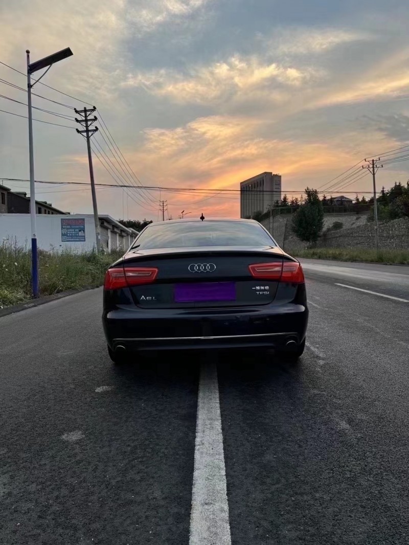邯鄲14年奧迪A6L8