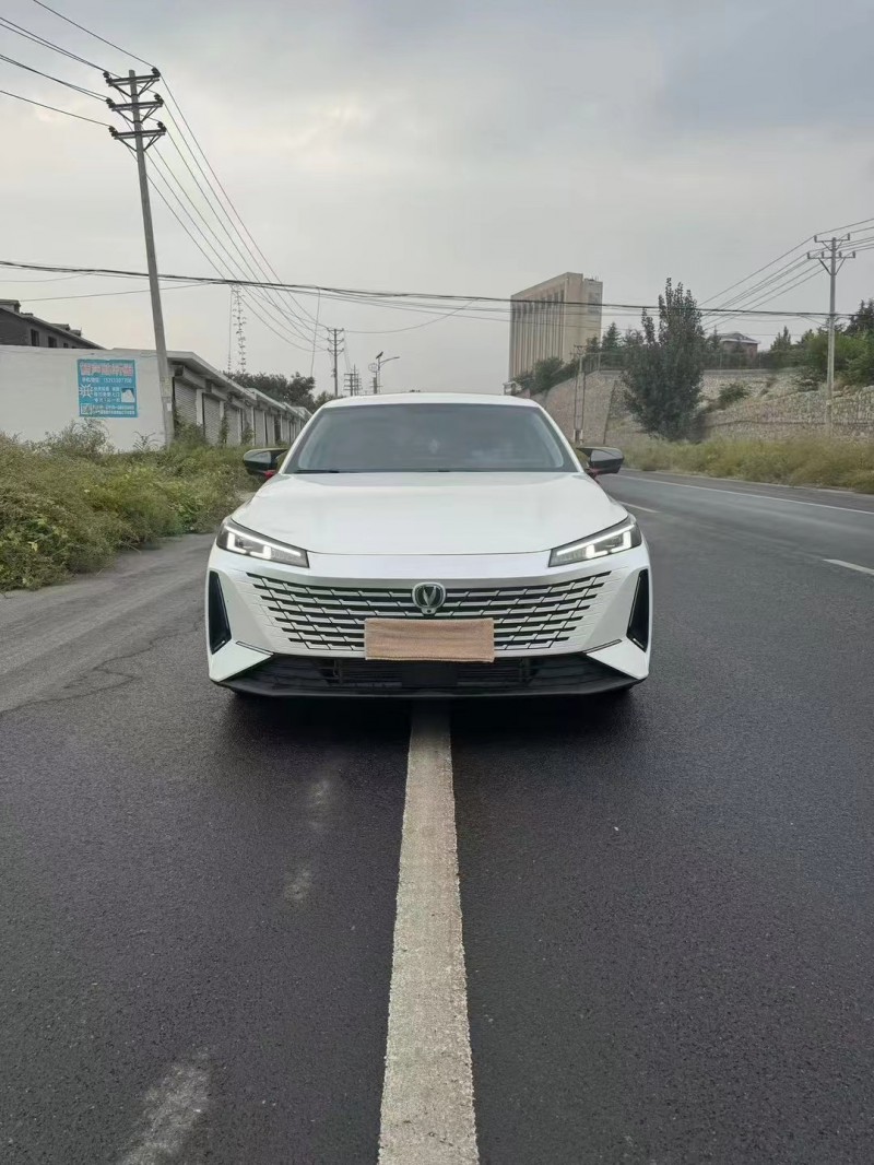 邯鄲24年長安汽車逸達1