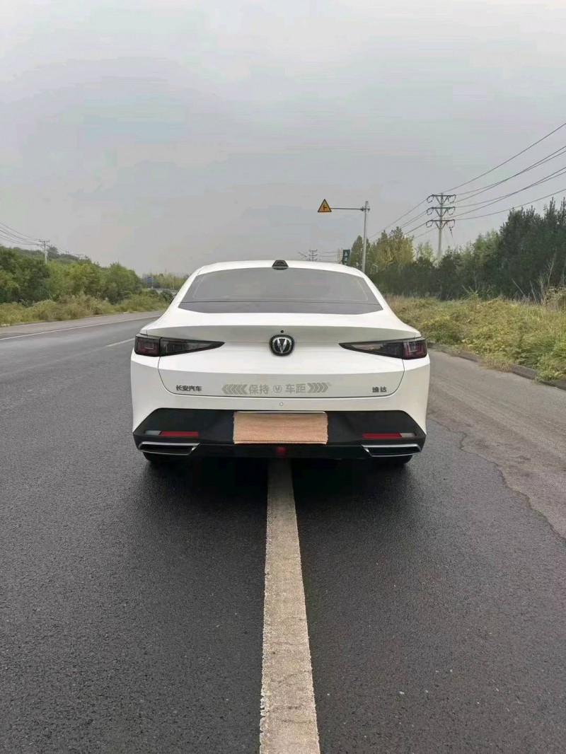 邯鄲24年長安汽車逸達8