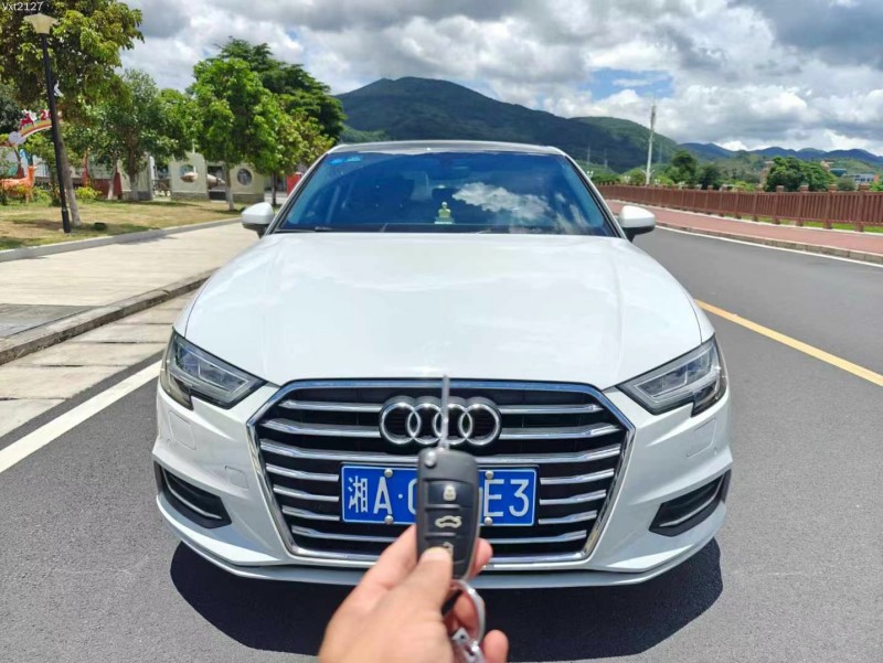 东莞19年奥迪A31