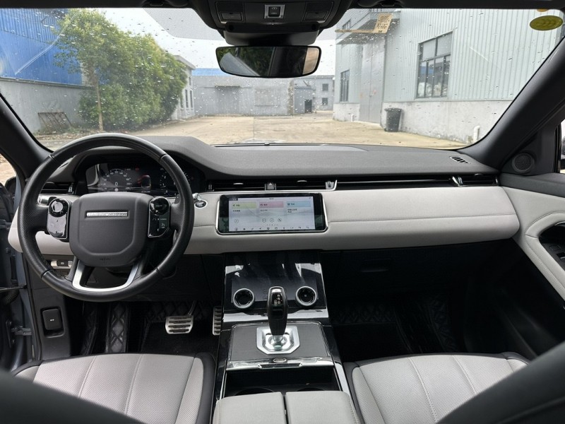 盐城21年路虎极光7