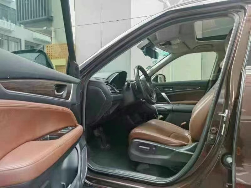 广州17年本田冠道5