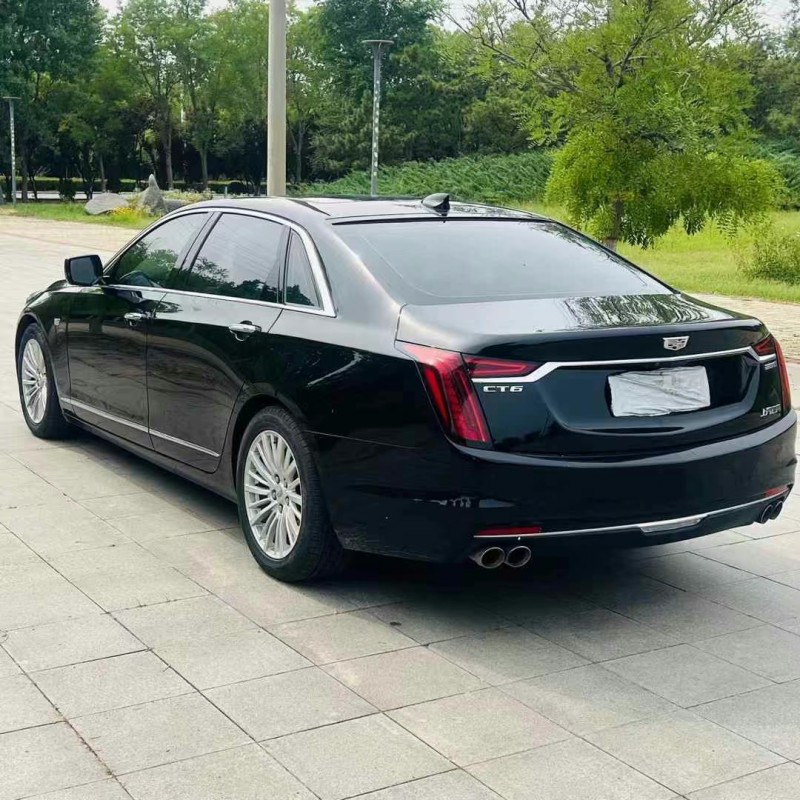 济宁21年凯迪拉克CT65