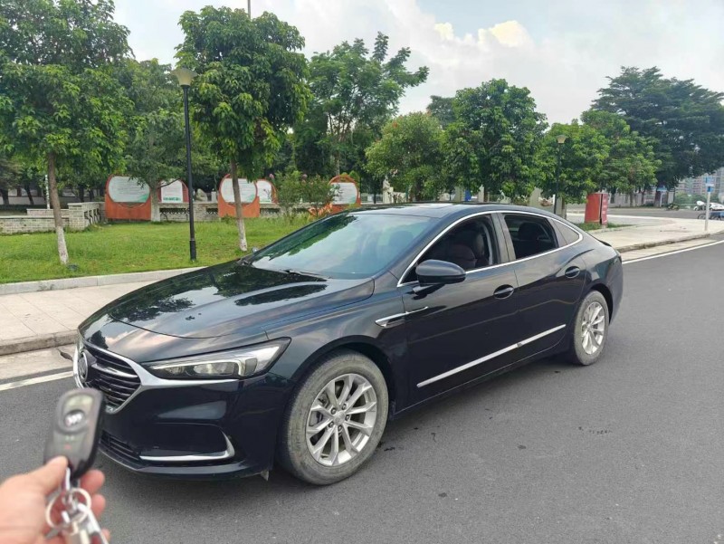 东莞21年别克君越3