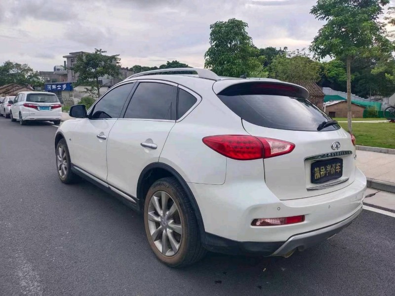 東莞16年英菲尼迪QX507