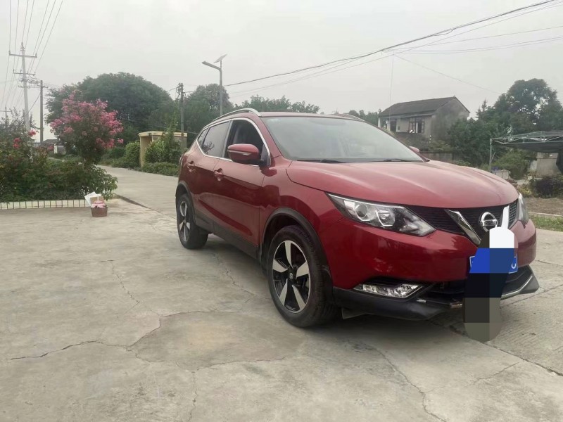 成都18年日产逍客6