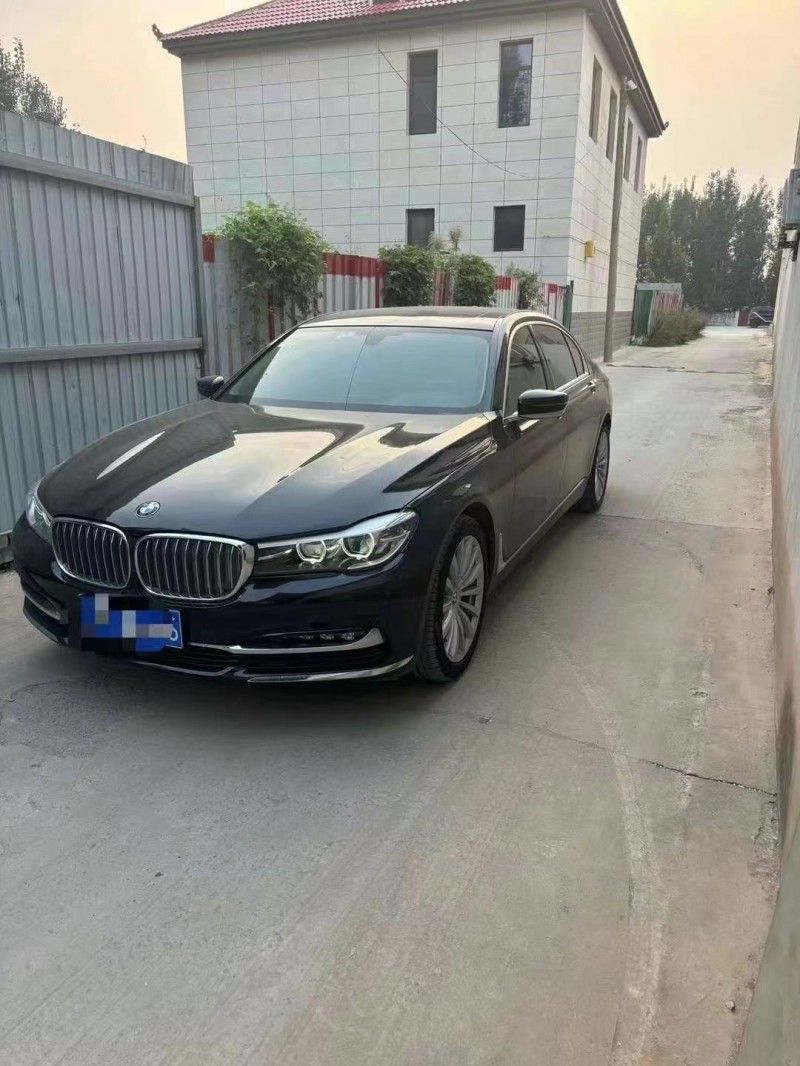 保定18年宝马7系2