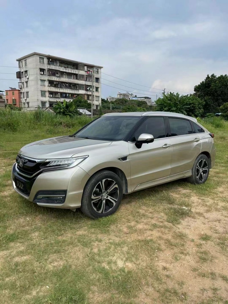 广州17年本田URV3