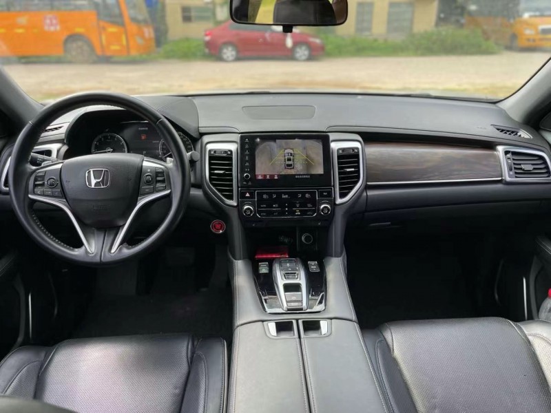 广州17年本田URV6