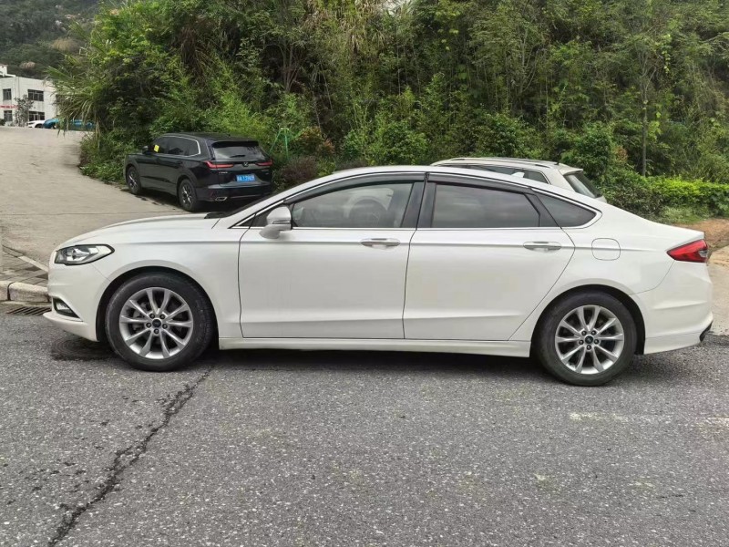 广州17年福特蒙迪欧4