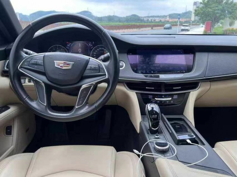 东莞20年凯迪拉克CT65