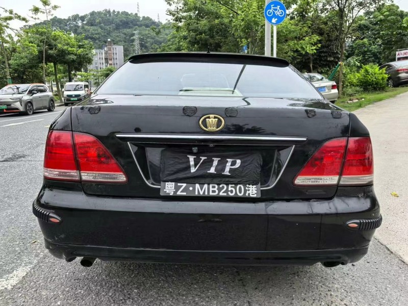 广州05年丰田皇冠5