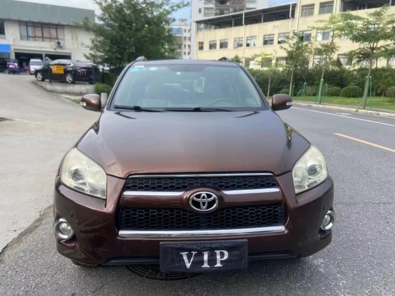 广州12年丰田RAV41