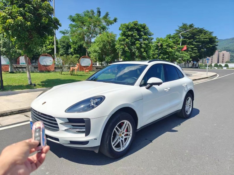 广州18年保时捷Macan2