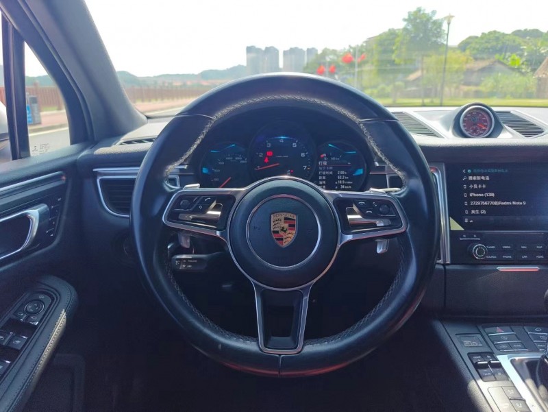 广州18年保时捷Macan8