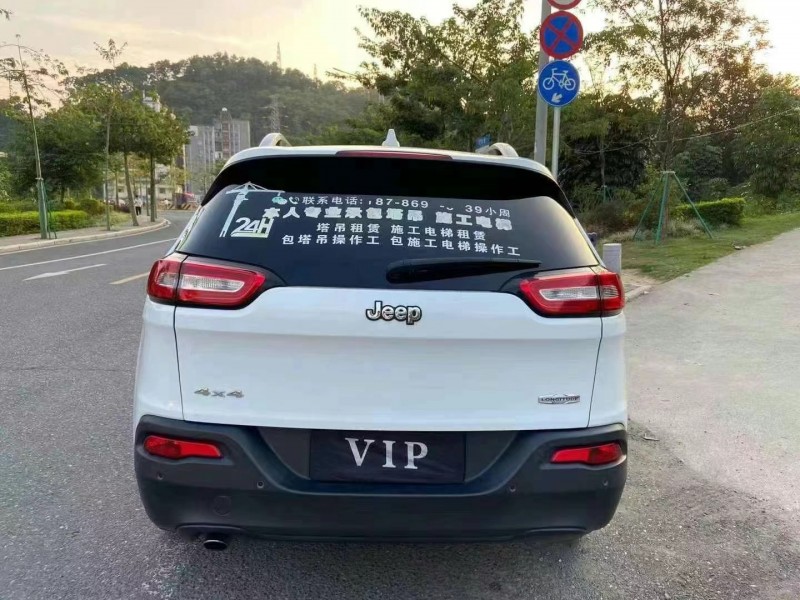 广州14年Jeep自由光5