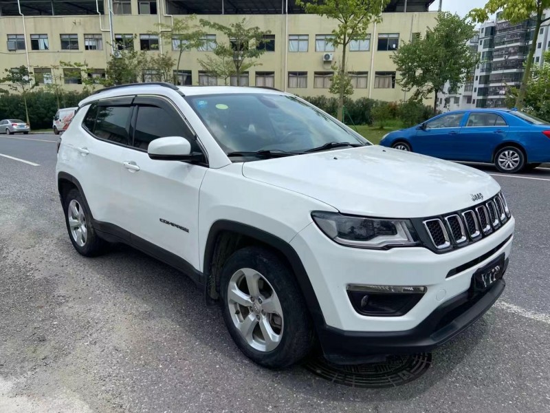 广州17年Jeep指南者3