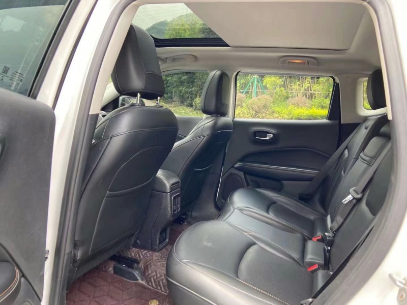 广州17年Jeep指南者8