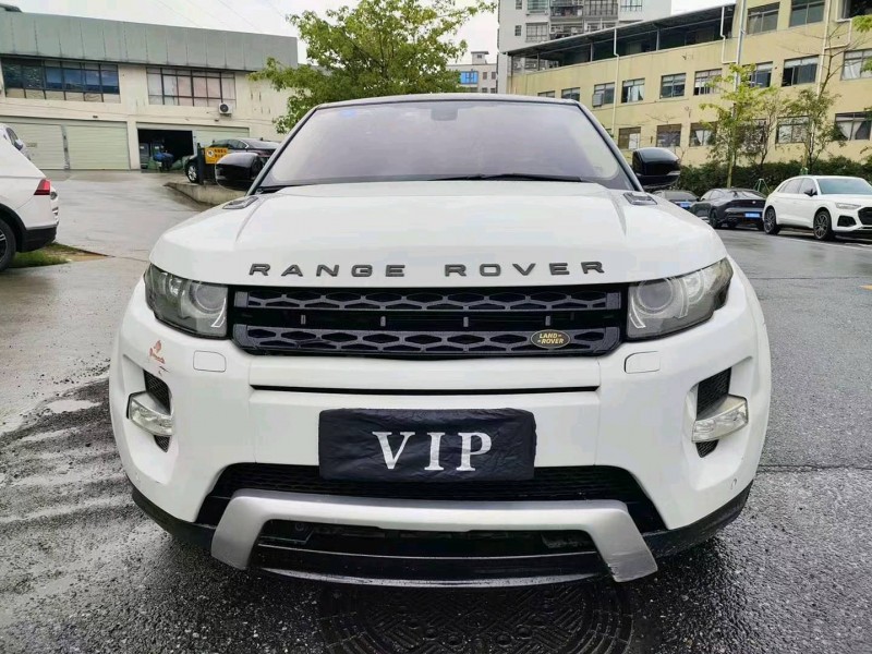 广州12年路虎极光1