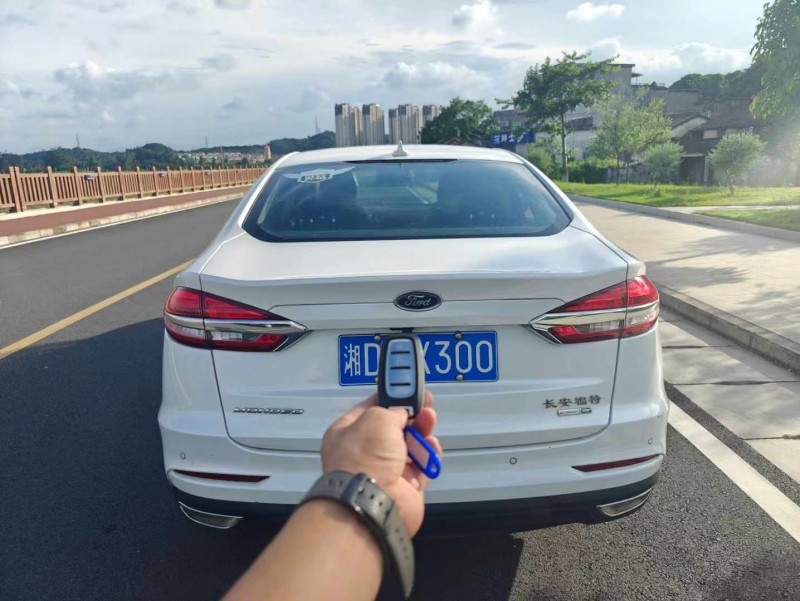 东莞21年福特蒙迪欧9