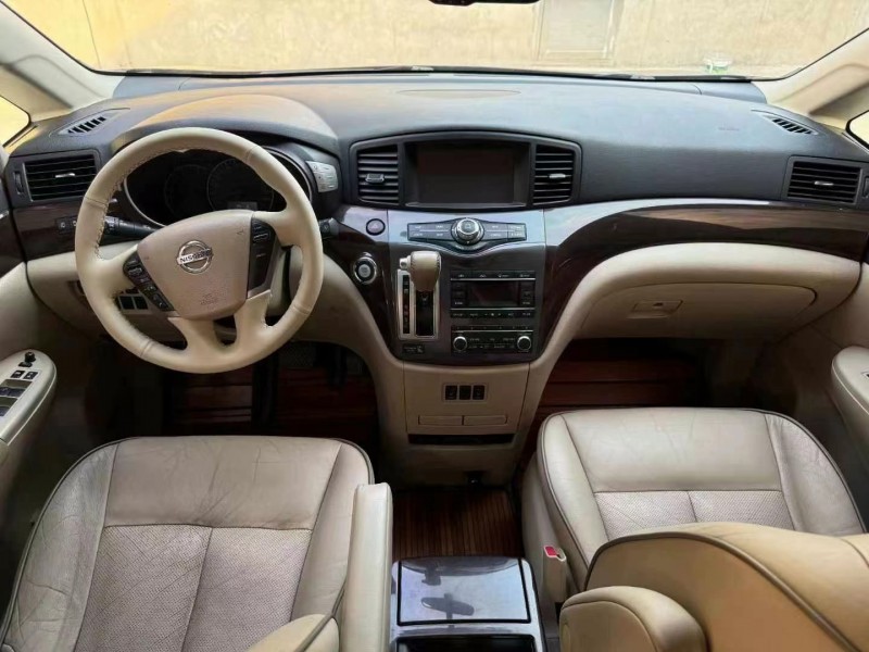 潍坊15年日产贵士2