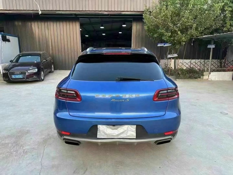 济宁15年保时捷Macan2