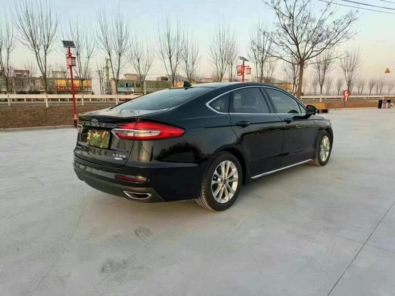 徐州19年福特蒙迪欧8