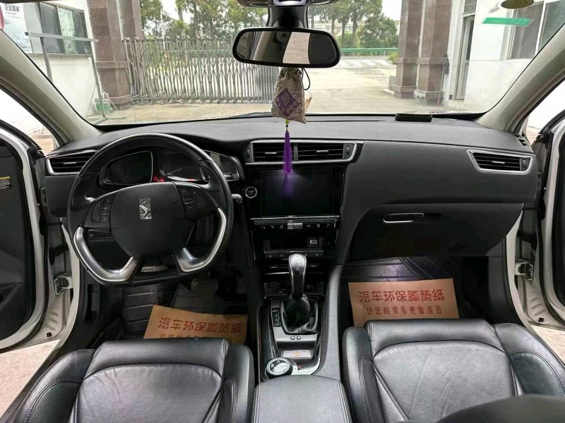 徐州18年长安汽车Ds8