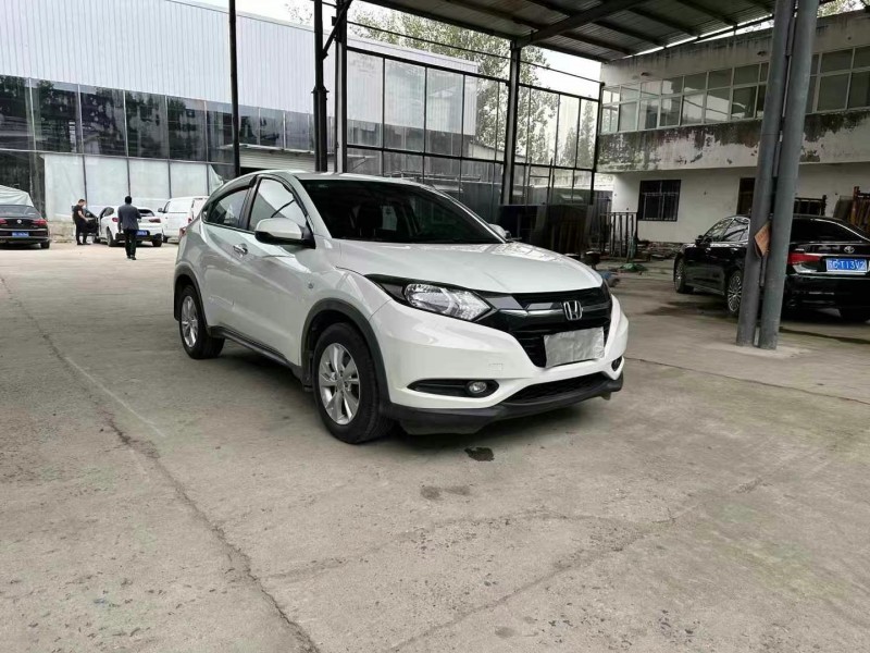 徐州16年本田缤智3