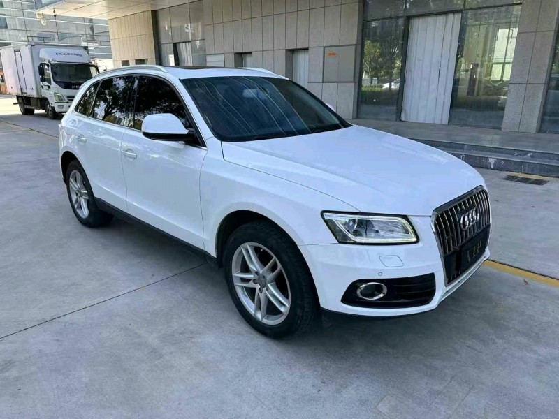 济宁17年奥迪Q52