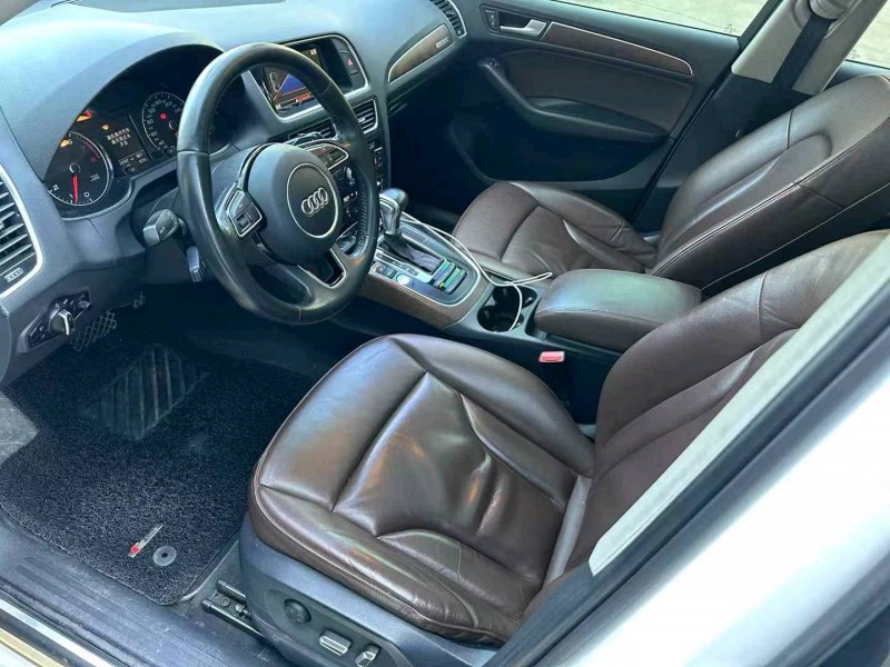 济宁17年奥迪Q57