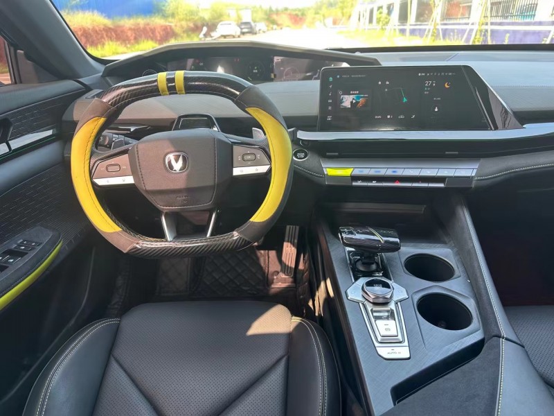 桂林22年長安汽車UNI-V4
