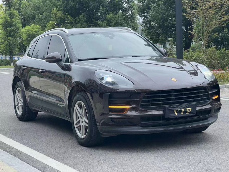 重庆19年保时捷Macan6