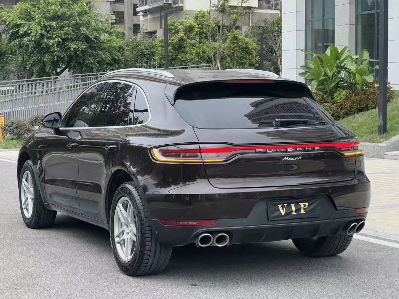重庆19年保时捷Macan7