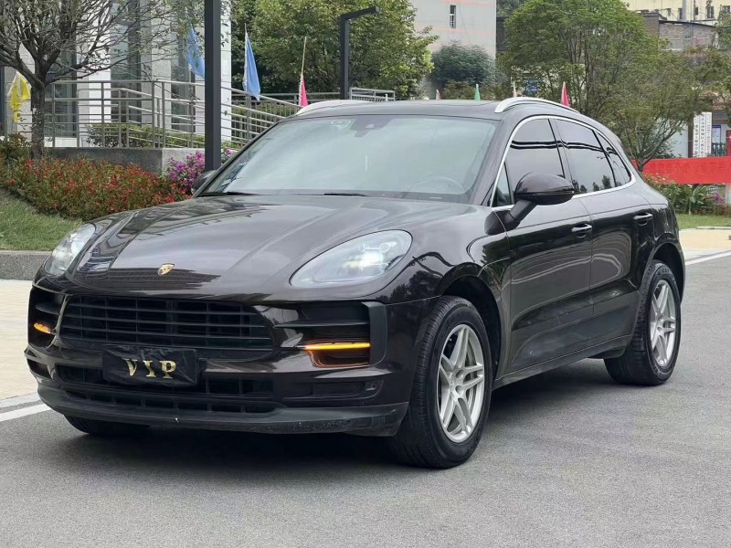重庆19年保时捷Macan9