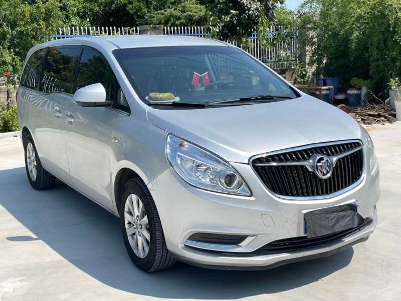 徐州19年别克GL82