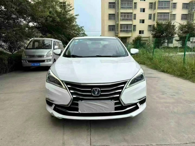 徐州19年长安汽车逸动1