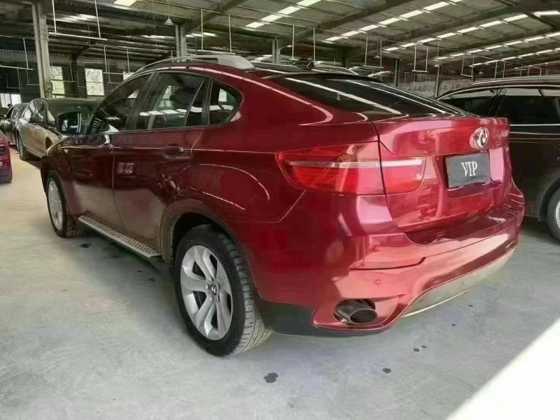 济宁12年宝马X68