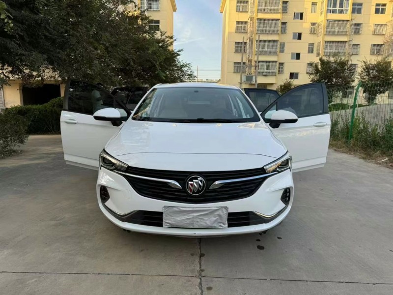 徐州21年别克威朗8