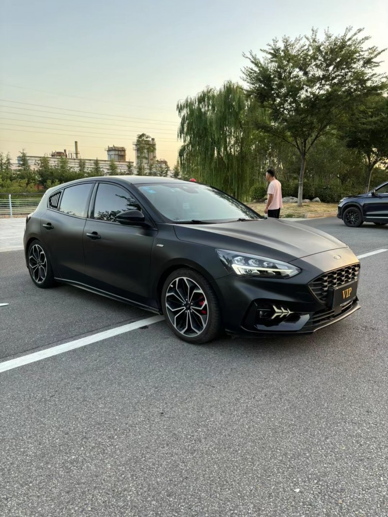 宿迁20年福特福克斯3