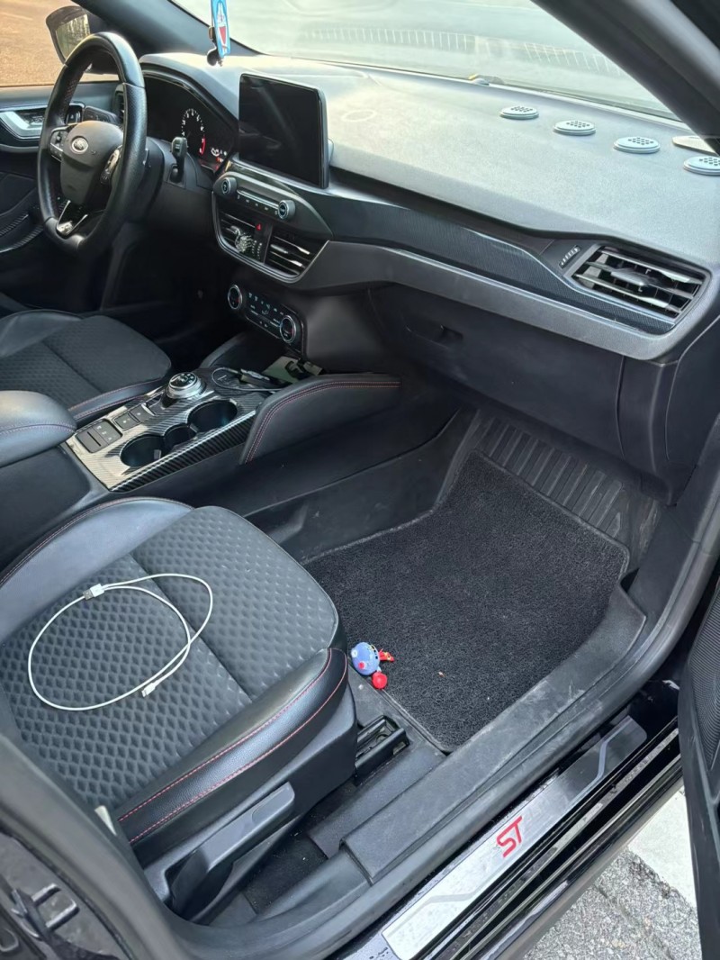 宿迁20年福特福克斯5