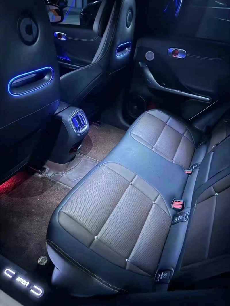 成都23年奔驰smart4