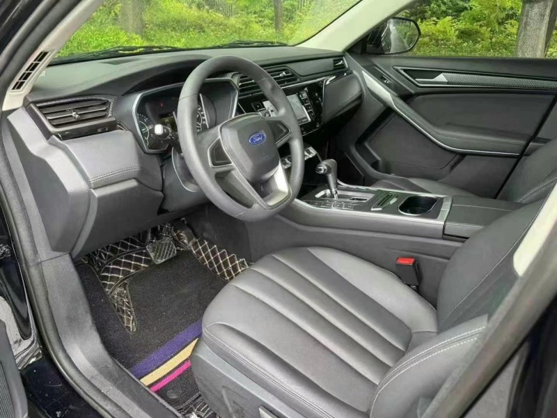 邵阳23年福特领界4