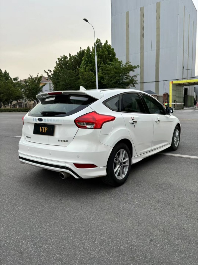 宿迁17年福特福克斯8