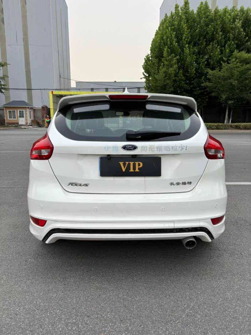 宿迁17年福特福克斯9