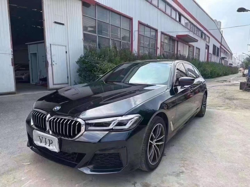 郑州22年宝马5系3