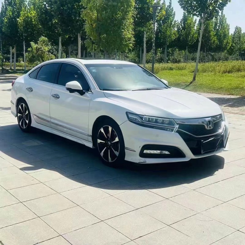 济宁15年本田思铂睿3