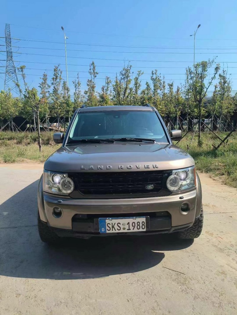 青岛14年路虎发现1