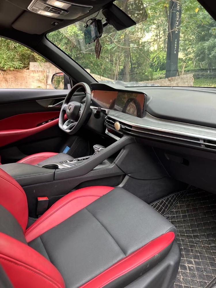 成都21年长安汽车CS354