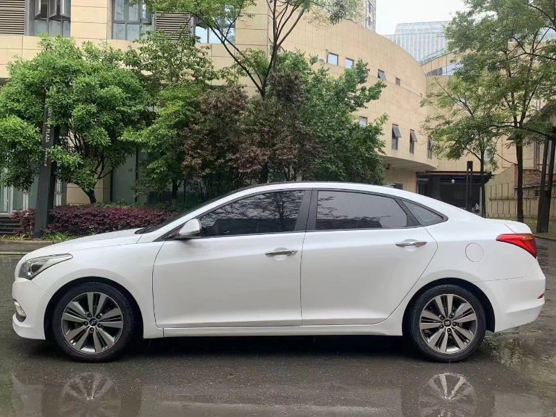 成都16年现代名图3